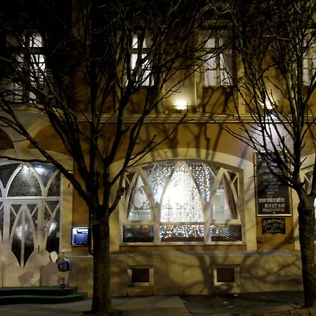 Borostyan Vendeghaz Hotell